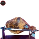 Elenski but bolgarski tradicionalni pršut