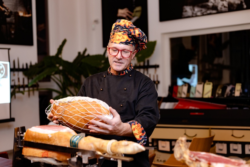 Svetovanje pri izbiri pršuta (15-30min)