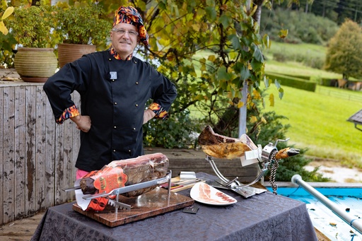 [10020] Pomoč pri rezanju (video klic - do 30min)